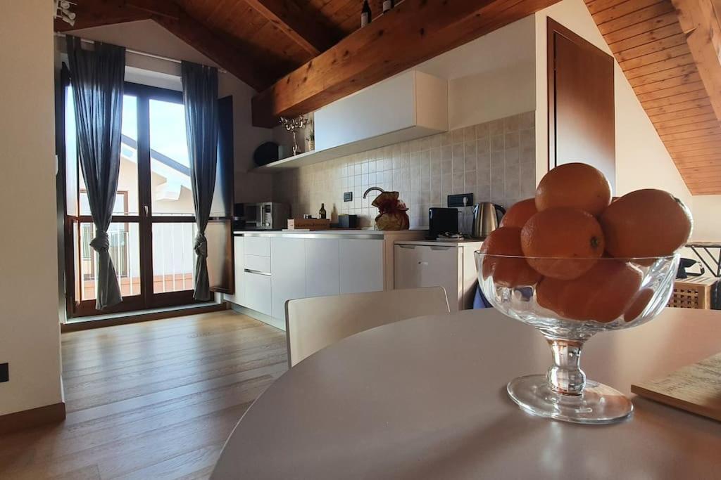 Charming 2.5Room Flat In Center Of Монфорте-д'Альба Экстерьер фото
